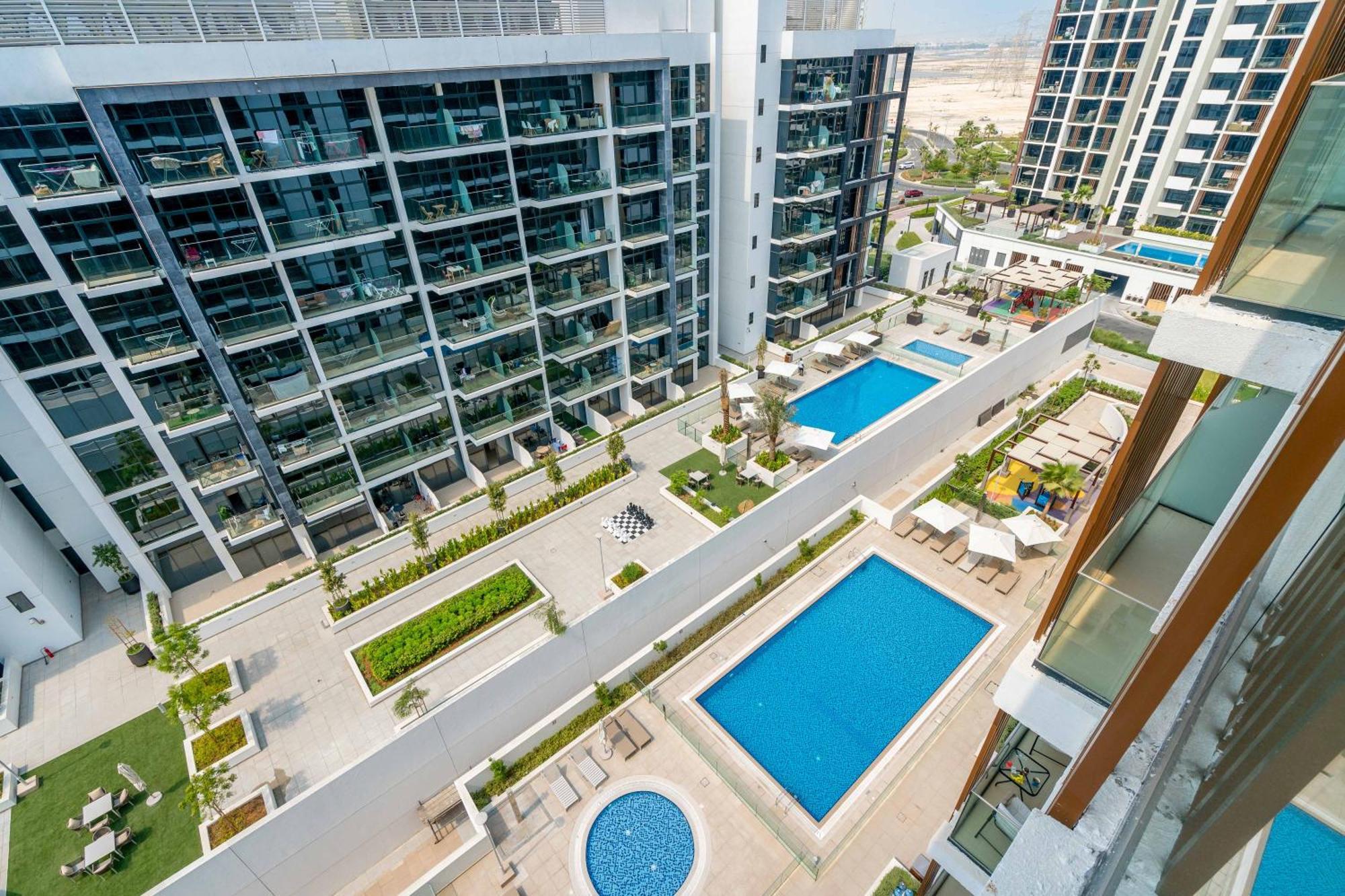 Elegant 1-bedroom Urban Hideaway In * Dubai