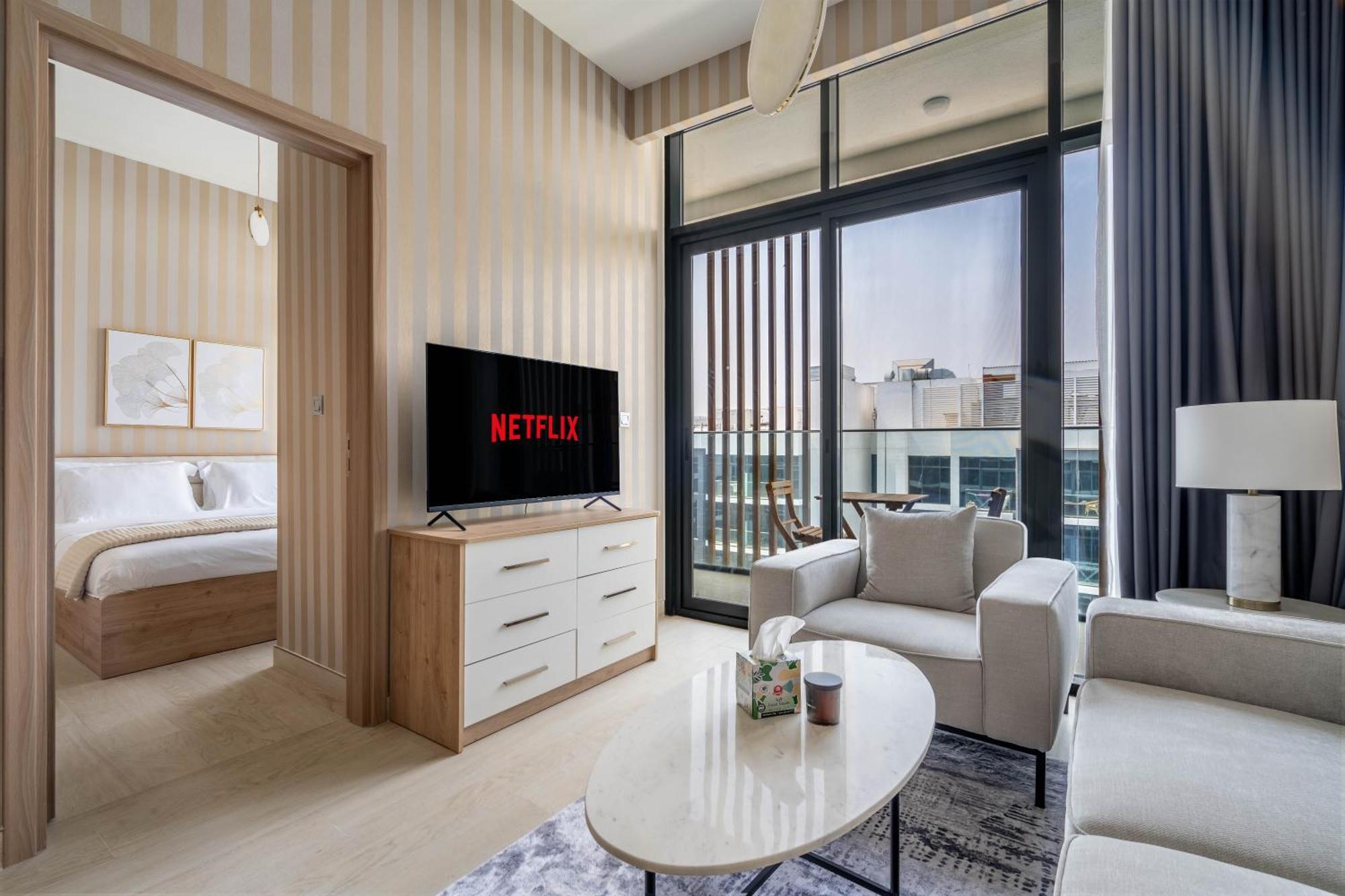 Elegant 1-bedroom Urban Hideaway In Apartment Dubai