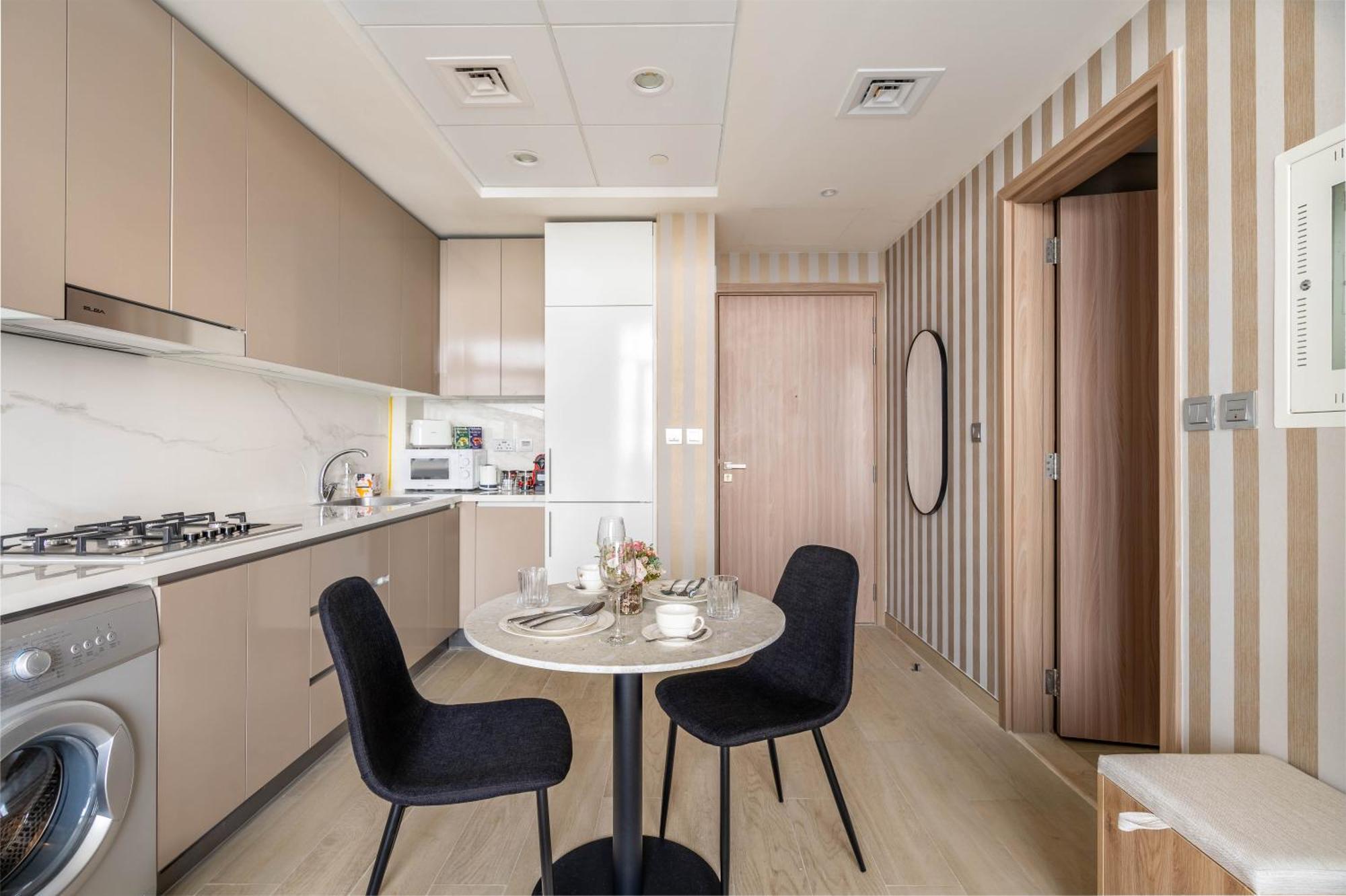 Elegant 1-bedroom Urban Hideaway In *